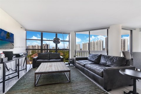 Condo in Aventura, Florida, 3 bedrooms  № 1776095 - photo 3