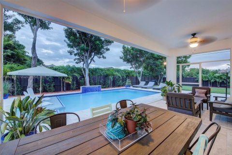 House in Palmetto Bay, Florida 5 bedrooms, 264.59 sq.m. № 1858508 - photo 26