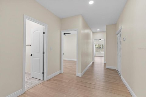 House in Tarpon Springs, Florida 3 bedrooms, 187.01 sq.m. № 2389179 - photo 19