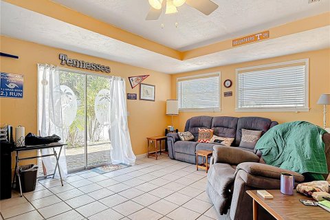 Villa ou maison à vendre à Daytona Beach, Floride: 3 chambres, 144.74 m2 № 1581938 - photo 9
