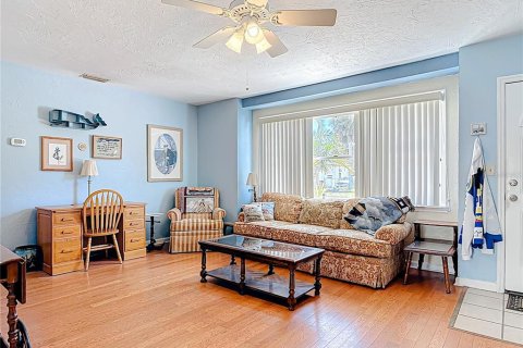 Casa en venta en Daytona Beach, Florida, 3 dormitorios, 144.74 m2 № 1581938 - foto 4