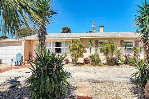 Casa en venta en Daytona Beach, Florida, 3 dormitorios, 144.74 m2 № 1581938 - foto 3