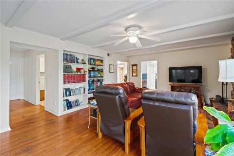 Villa ou maison à vendre à Dunedin, Floride: 5 chambres, 302.21 m2 № 1629928 - photo 21