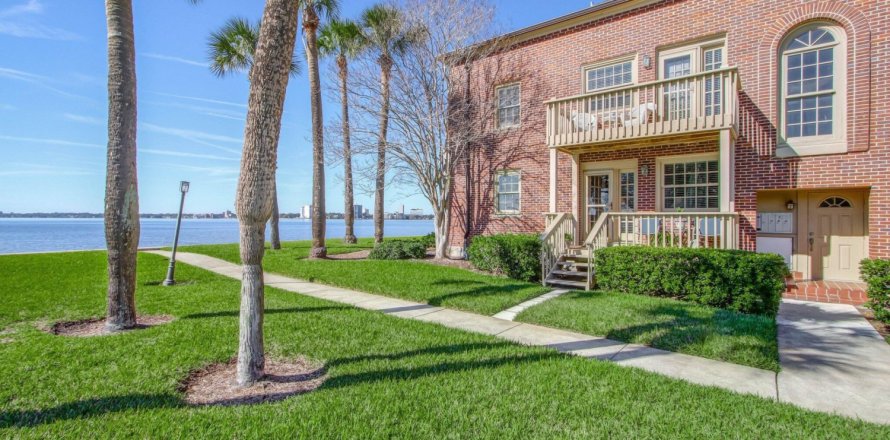 Condo in Jacksonville, Florida, 3 bedrooms № 865825