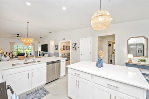 Copropriété à louer à Venice, Floride: 2 chambres, 125.88 m2 № 2130576 - photo 14