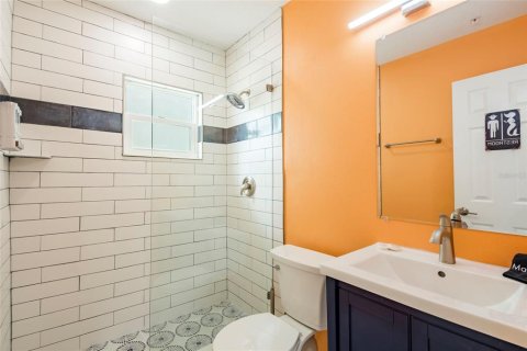 Propiedad comercial en venta en Saint Pete Beach, Florida, 648.09 m2 № 1810638 - foto 20