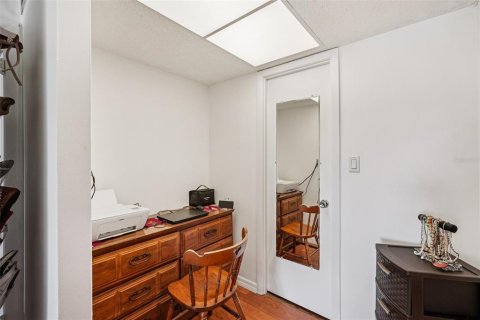Condo in Bradenton, Florida, 2 bedrooms  № 1904334 - photo 21