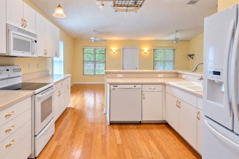 Casa en venta en Saint Petersburg, Florida, 3 dormitorios, 145.95 m2 № 2385608 - foto 25
