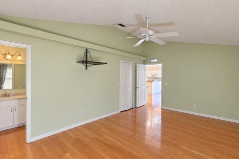Casa en venta en Saint Petersburg, Florida, 3 dormitorios, 145.95 m2 № 2385608 - foto 16