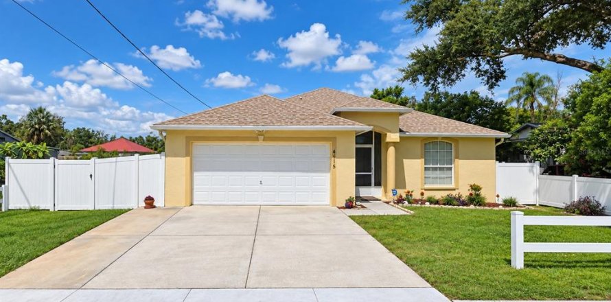 Casa en Saint Petersburg, Florida 3 dormitorios, 145.95 m2 № 2385608