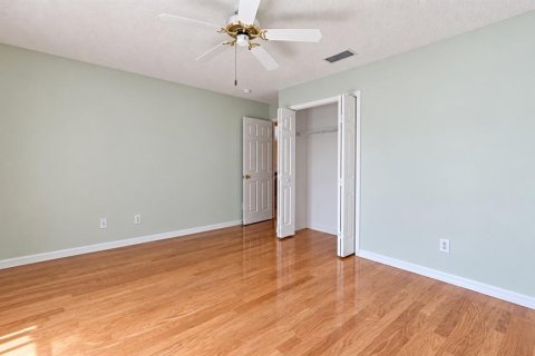 Casa en venta en Saint Petersburg, Florida, 3 dormitorios, 145.95 m2 № 2385608 - foto 7