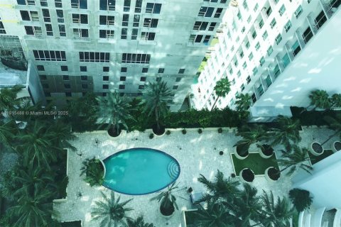 Снять в аренду кондоминиум в Майами, Флорида 1 спальня, 74.88м2, № 1971618 - фото 25