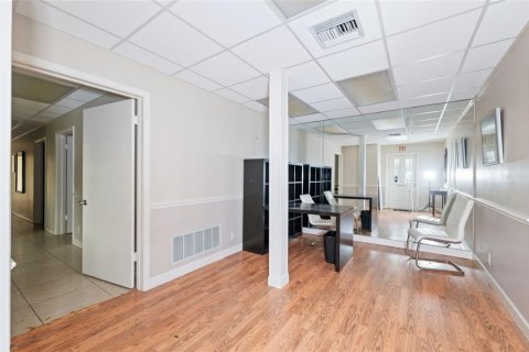 Immobilier commercial à vendre à Largo, Floride: 247.12 m2 № 2231806 - photo 21