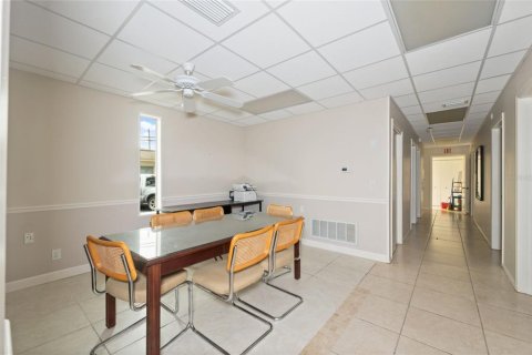 Immobilier commercial à vendre à Largo, Floride: 247.12 m2 № 2231806 - photo 23
