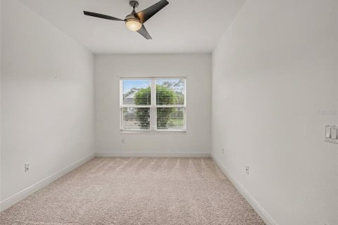 House in Bradenton, Florida 3 bedrooms, 198.44 sq.m. № 2198370 - photo 21