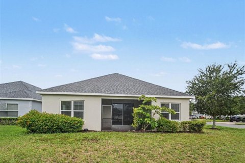House in Bradenton, Florida 3 bedrooms, 198.44 sq.m. № 2198370 - photo 27