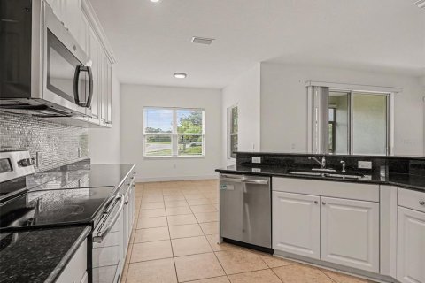 House in Bradenton, Florida 3 bedrooms, 198.44 sq.m. № 2198370 - photo 10