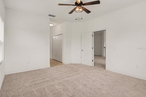 House in Bradenton, Florida 3 bedrooms, 198.44 sq.m. № 2198370 - photo 14
