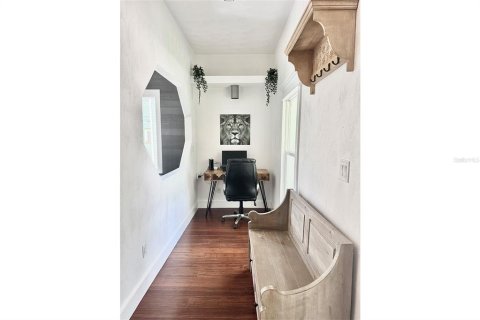 Casa en venta en Daytona Beach, Florida, 4 dormitorios, 260.5 m2 № 1770100 - foto 8