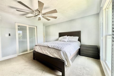 Casa en venta en Daytona Beach, Florida, 4 dormitorios, 260.5 m2 № 1770100 - foto 25