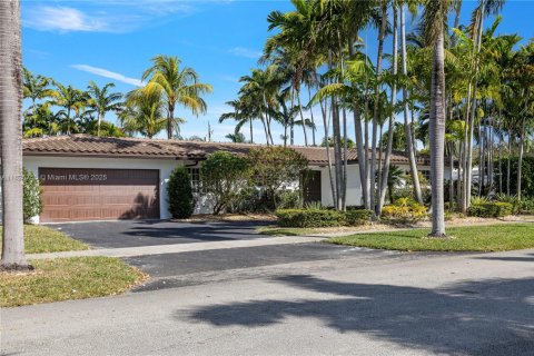 Casa en venta en Hollywood, Florida, 3 dormitorios, 191.47 m2 № 1794090 - foto 9