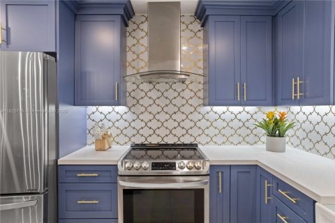 Casa en venta en Hollywood, Florida, 3 dormitorios, 191.47 m2 № 1794090 - foto 21