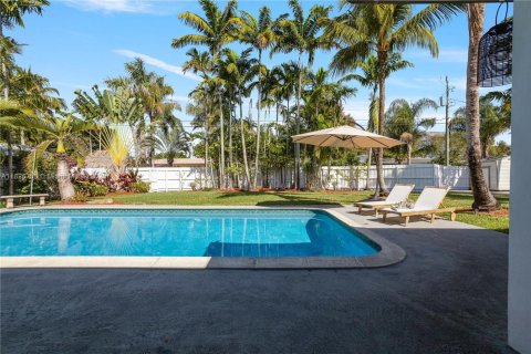 Casa en venta en Hollywood, Florida, 3 dormitorios, 191.47 m2 № 1794090 - foto 4