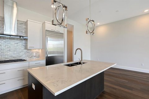 Condominio en venta en Sarasota, Florida, 3 dormitorios, 255.48 m2 № 2427334 - foto 13