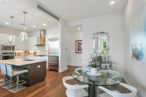 Condominio en venta en Sarasota, Florida, 3 dormitorios, 255.48 m2 № 2427334 - foto 14
