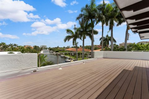 Immobilier commercial à vendre à Highland Beach, Floride: 747.03 m2 № 2251520 - photo 17