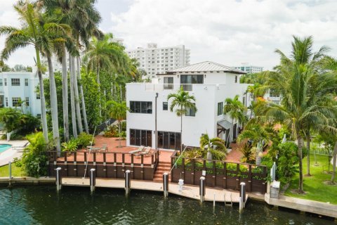 Immobilier commercial à vendre à Highland Beach, Floride: 747.03 m2 № 2251520 - photo 8