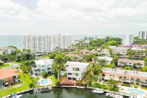 Immobilier commercial à vendre à Highland Beach, Floride: 747.03 m2 № 2251520 - photo 6