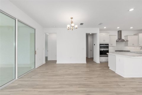 House in Ocala, Florida 2 bedrooms, 187.57 sq.m. № 2096207 - photo 18