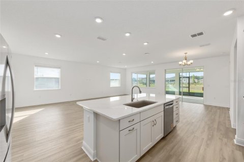 House in Ocala, Florida 2 bedrooms, 187.57 sq.m. № 2096207 - photo 23