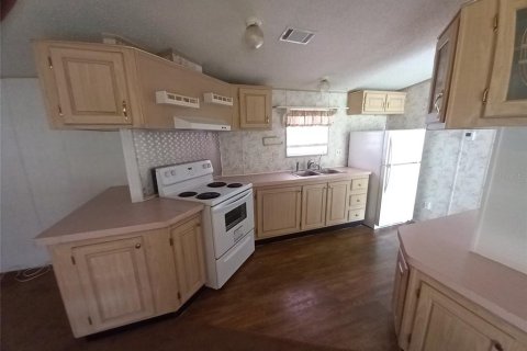 Appartement à louer à Leesburg, Floride: 2 chambres, 85.84 m2 № 2420312 - photo 4