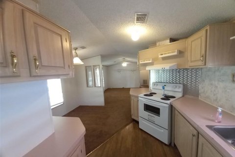 Appartement à louer à Leesburg, Floride: 2 chambres, 85.84 m2 № 2420312 - photo 5