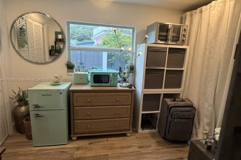 Terreno en venta en North Miami, Florida № 1874690 - foto 30