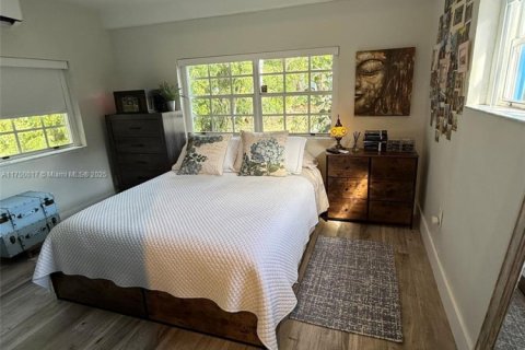 Terreno en venta en North Miami, Florida № 1874690 - foto 25