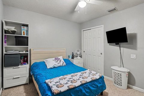 House in Parrish, Florida 4 bedrooms, 239.13 sq.m. № 2413566 - photo 25