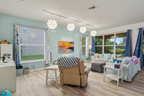 House in Parrish, Florida 4 bedrooms, 239.13 sq.m. № 2413566 - photo 6