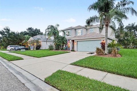 House in Parrish, Florida 4 bedrooms, 239.13 sq.m. № 2413566 - photo 4