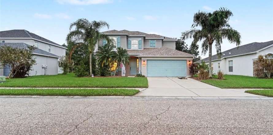 House in Parrish, Florida 4 bedrooms, 239.13 sq.m. № 2413566