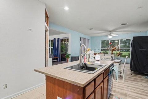 House in Parrish, Florida 4 bedrooms, 239.13 sq.m. № 2413566 - photo 14