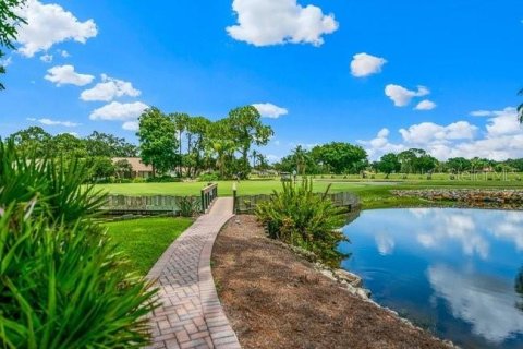 Condo in Sarasota, Florida, 2 bedrooms № 2202069 - photo 29