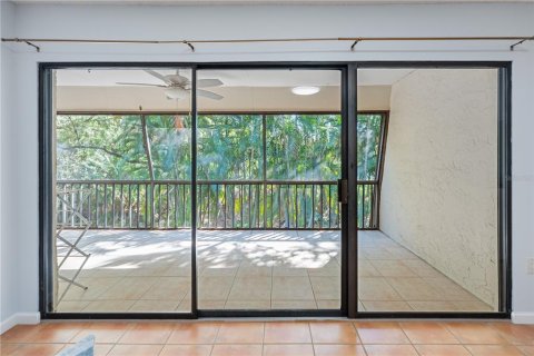 Condo in Sarasota, Florida, 2 bedrooms № 2202069 - photo 19