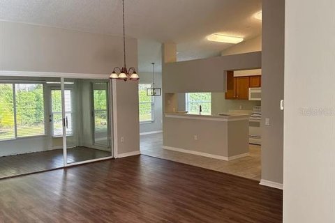 House in Trinity, Florida 3 bedrooms, 171.13 sq.m. № 2403334 - photo 20