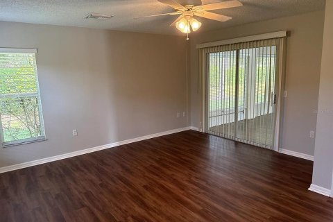 House in Trinity, Florida 3 bedrooms, 171.13 sq.m. № 2403334 - photo 9