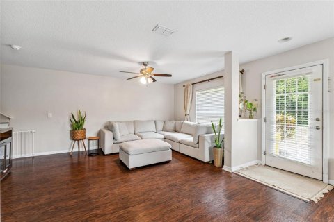 Townhouse in Sanford, Florida 3 bedrooms, 130.25 sq.m. № 1847174 - photo 8