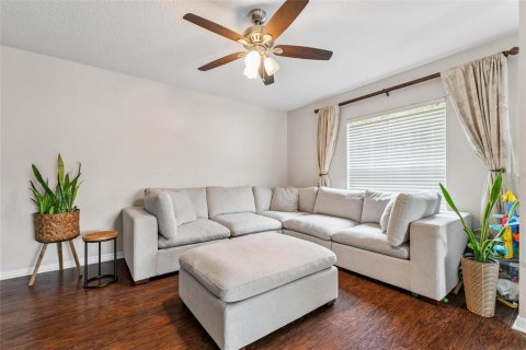 Townhouse in Sanford, Florida 3 bedrooms, 130.25 sq.m. № 1847174 - photo 9