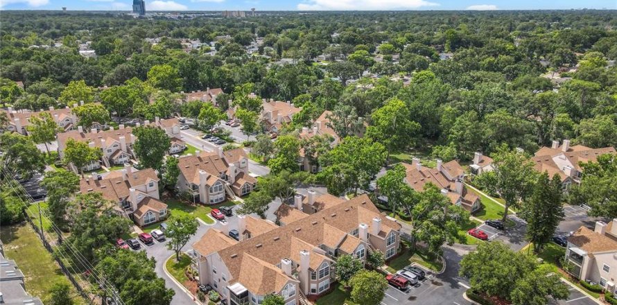 Condominio en Altamonte Springs, Florida, 3 dormitorios № 1793851